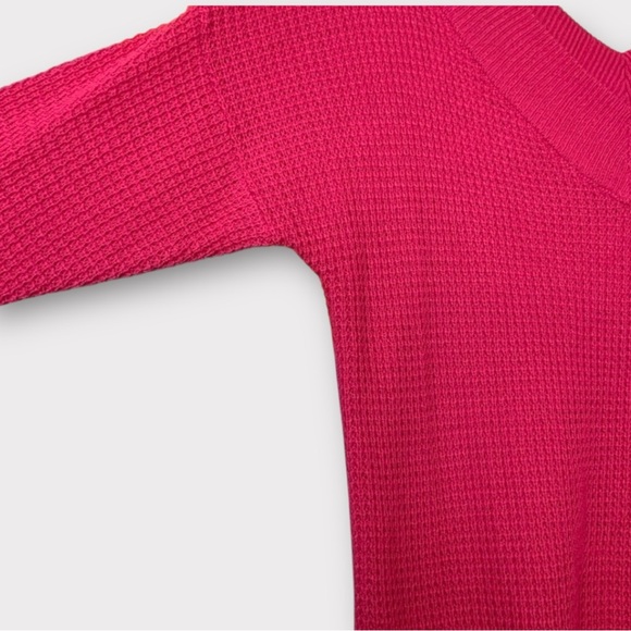 Women’s Oversized Hot Pink V-Neck Off The Shoulder Waffle Knit Sweater XL - Picture 6 of 9